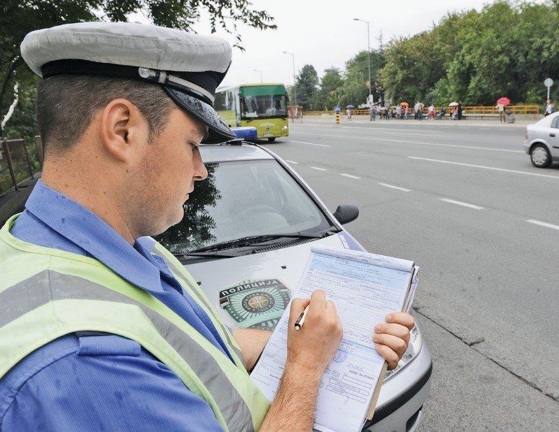 База данных SIS